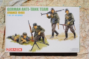 DML6196 GERMAN ANTI-TANK TEAM 